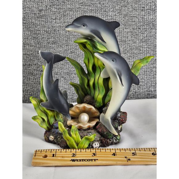VINTAGE UNISEX MULTICOLOR THREE DOLPHINS CLAM SHELL FIGURINE - 6.75" - Picture 6 of 6